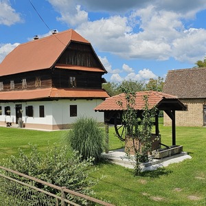 Brand new houses. Very nice.