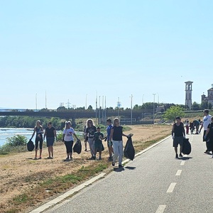 Mass litter picking campaign