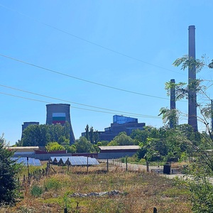 Patriotic cooling tower